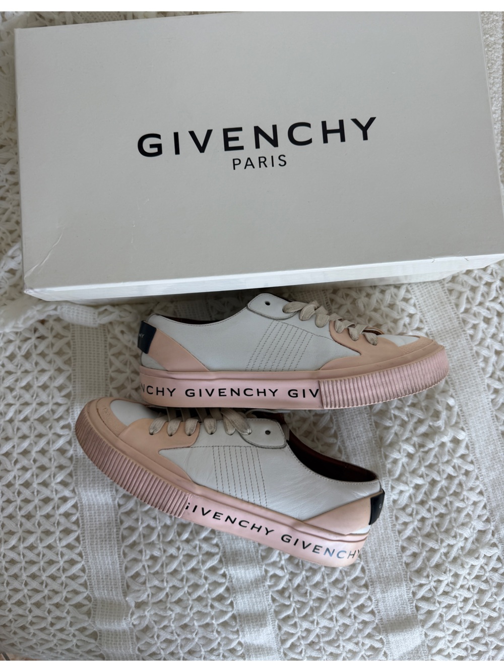 Givenchy Pink & White Leather Platform Sneakers - Women
